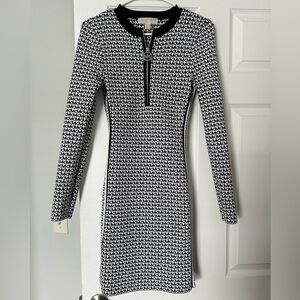 Michael Kors Viscose Logo Dress. Black/white